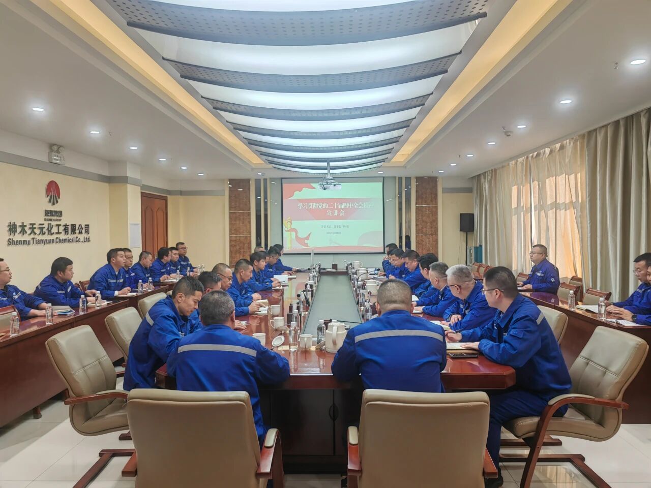 1765960924451178.jpeg 1.jpg